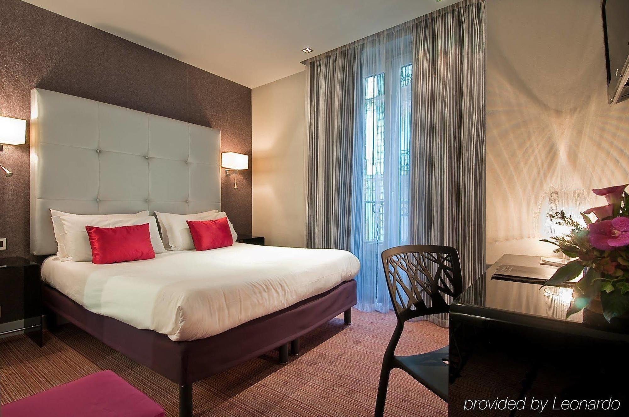 Opera Marigny Paris