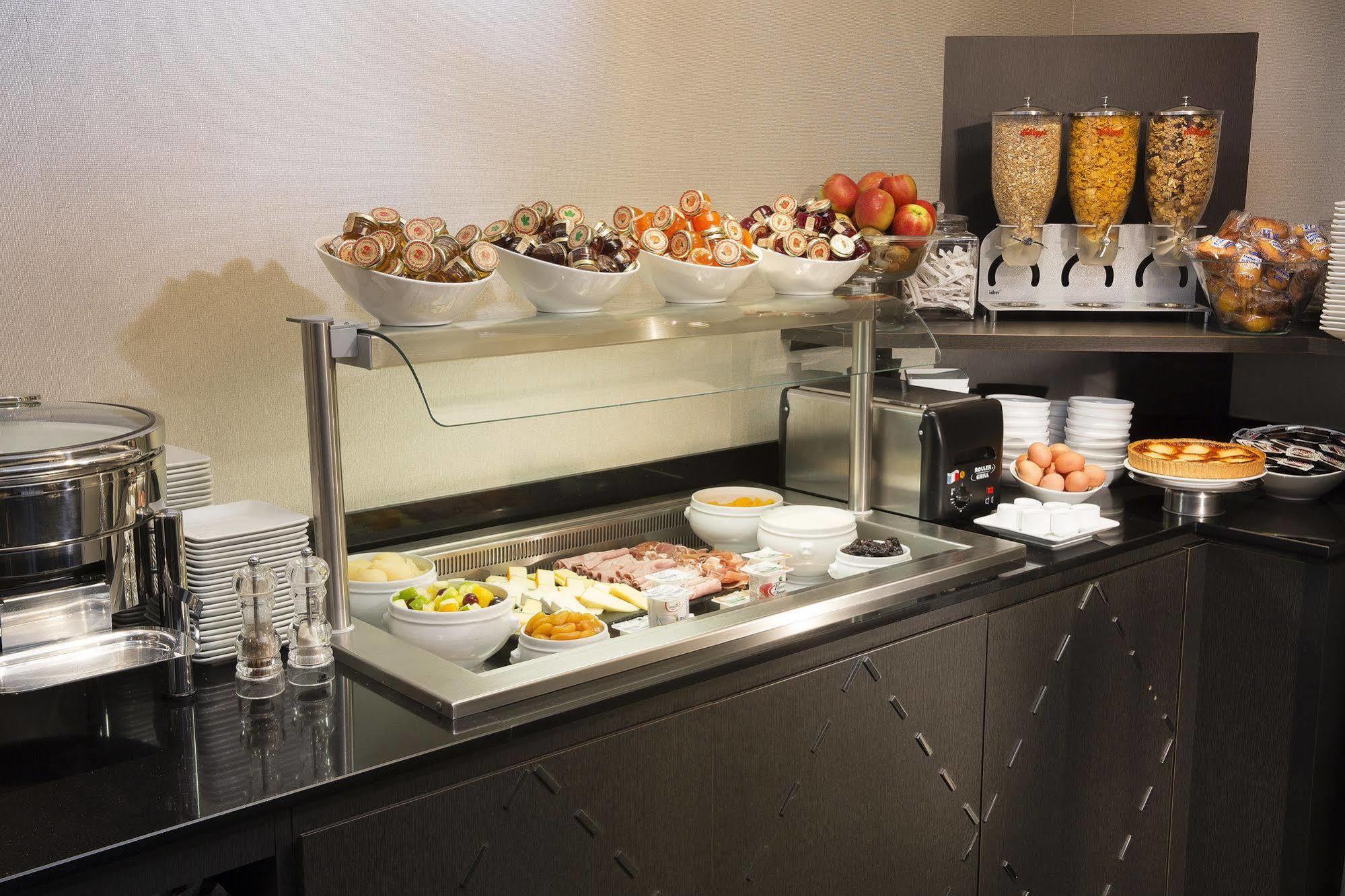Hotel Daunou Opera 3*