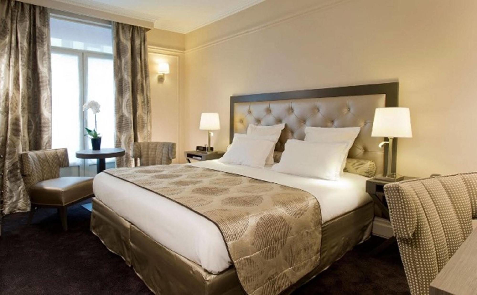 California Champs Elysées Hotel 4*