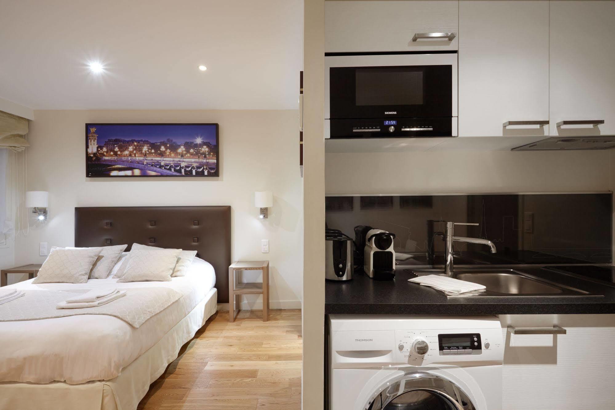 Appartement Du Louvre St Honoré *