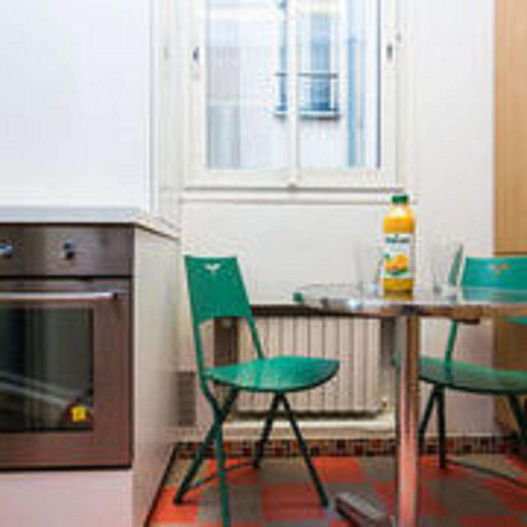 Family Elysees Apartment *