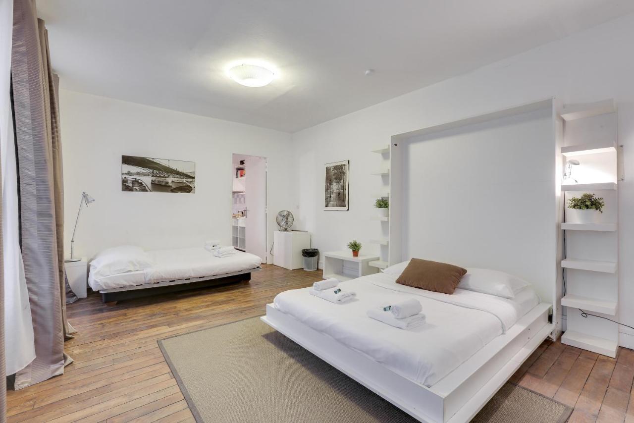 Comfortable Flat In The Middle Of *