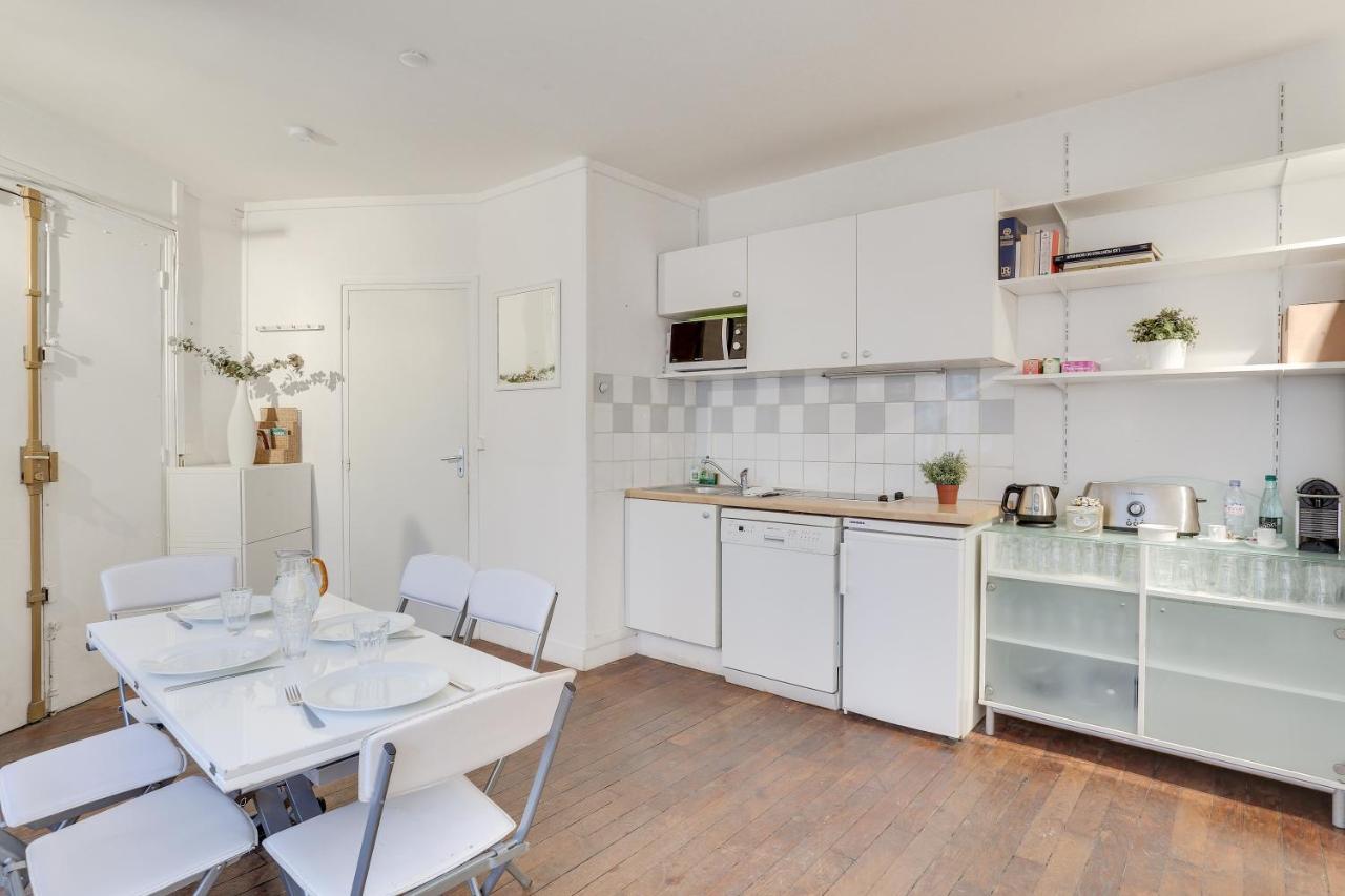 Apartment Comfortable Flat In The Middle Of *