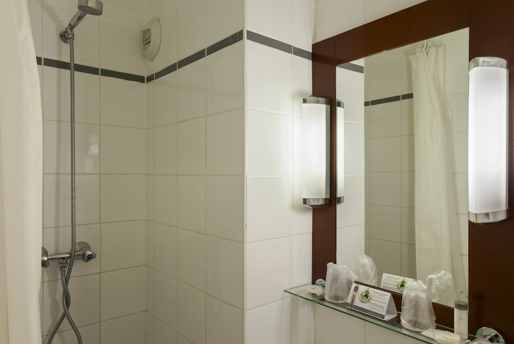 Hotel Timhotel Le Louvre Paris