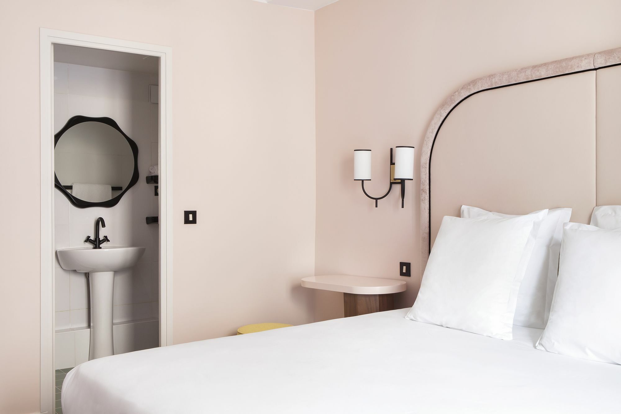 Bienvenue Hotel Paris