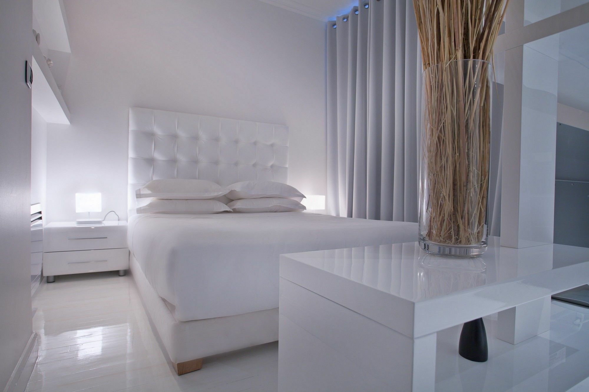 Aparthotel & Le Regent 4*