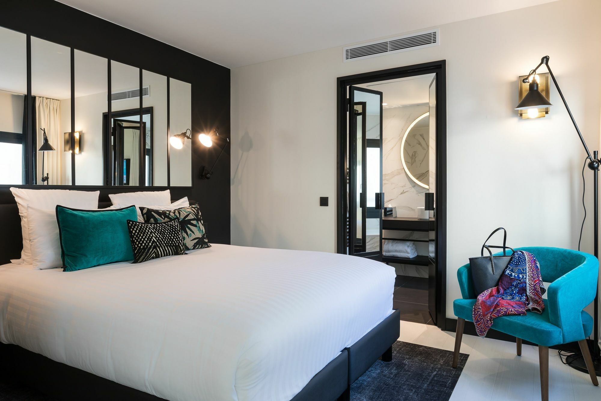 Hotel Laz' Urbain 4*