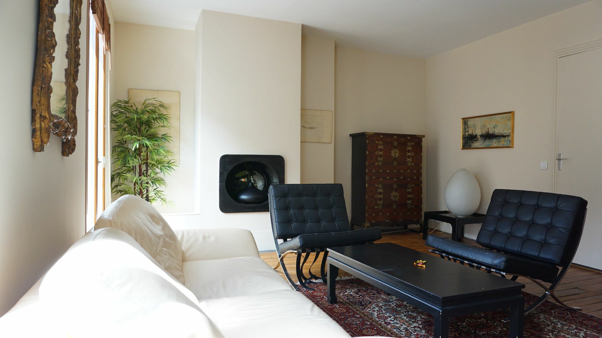 Apartment Jardin Du Luxembourg-2 Pieces 80m² -paris 6 Paris