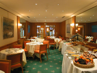 Horset Opera, Best Western Premier Collection 4*