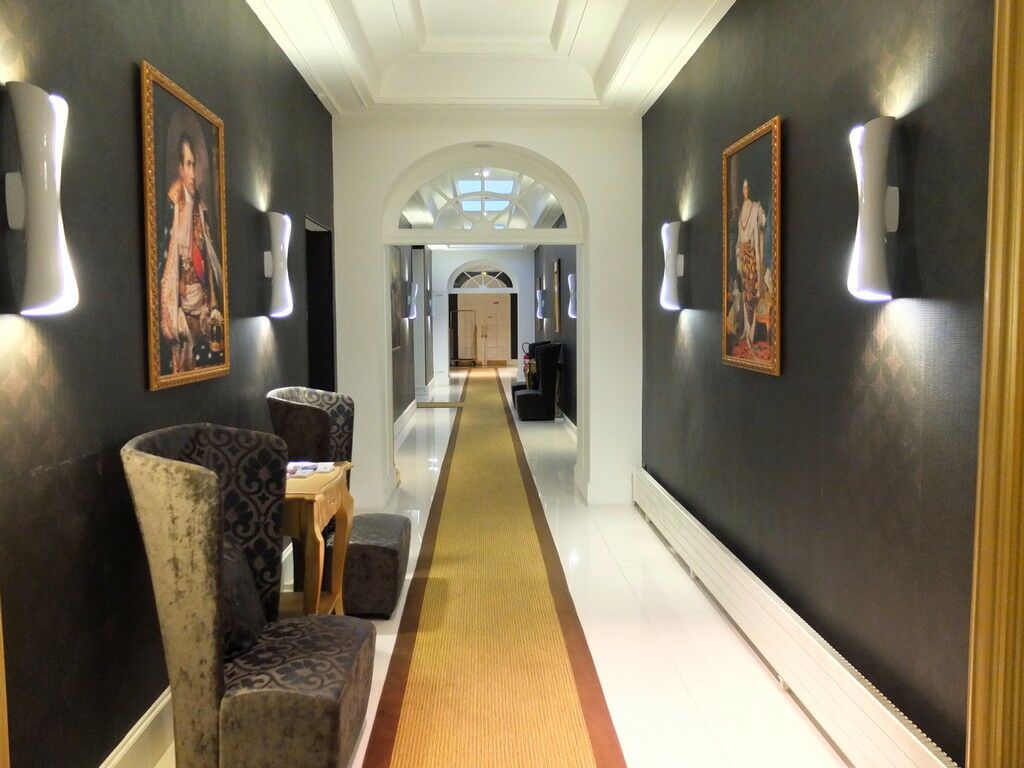 Pley Hotel