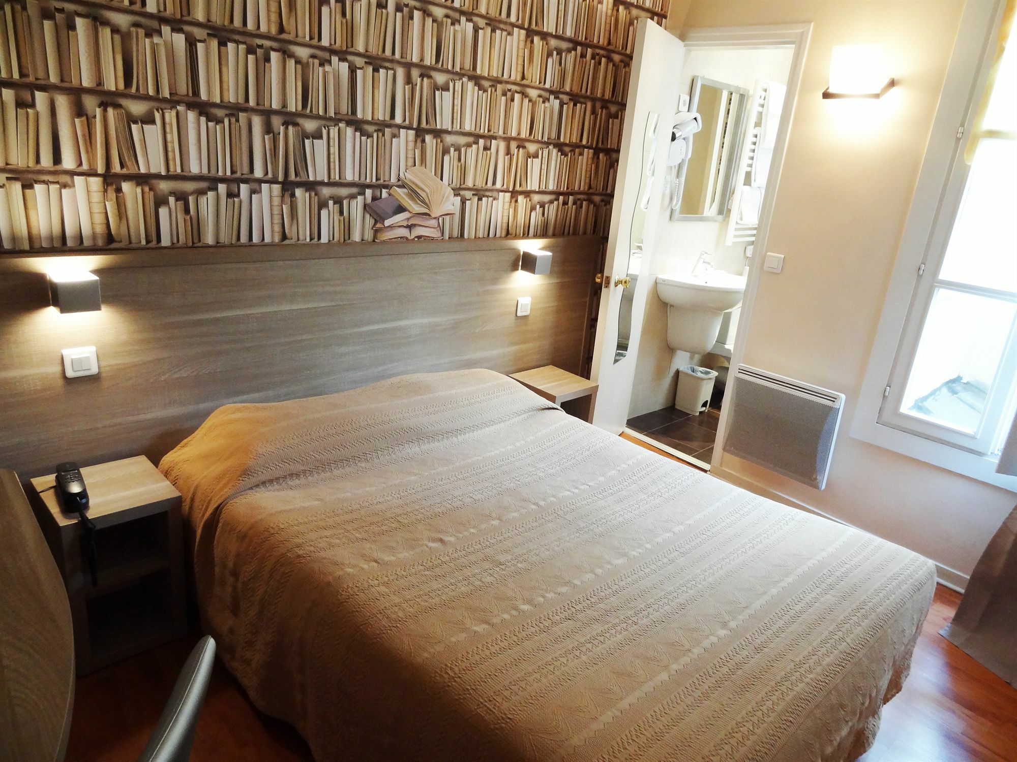 Hotel Amelie Paris
