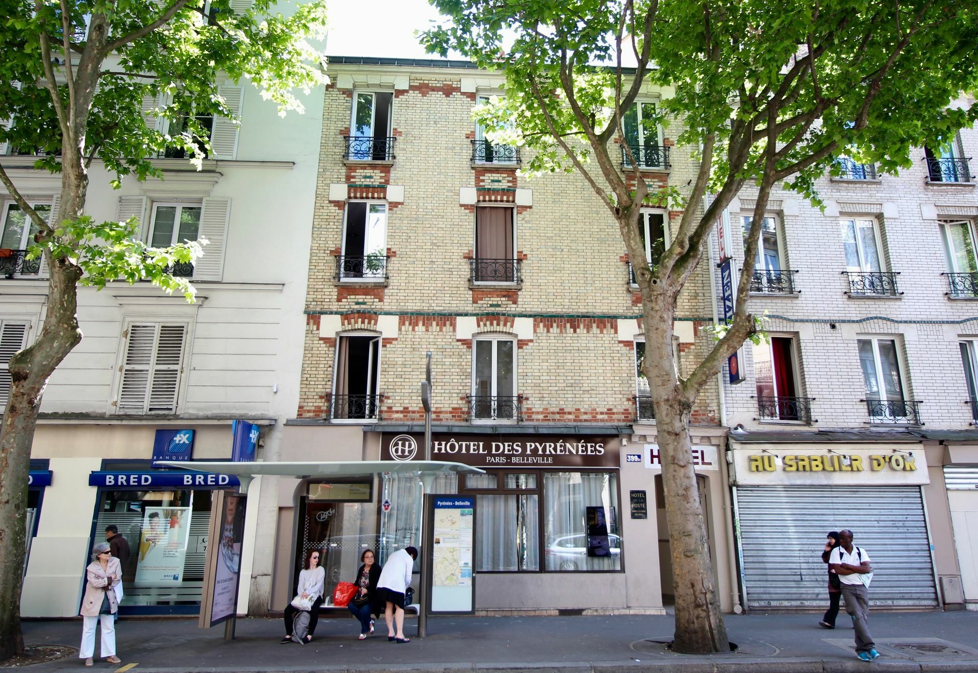 Hotel Des Pyrenees Paris