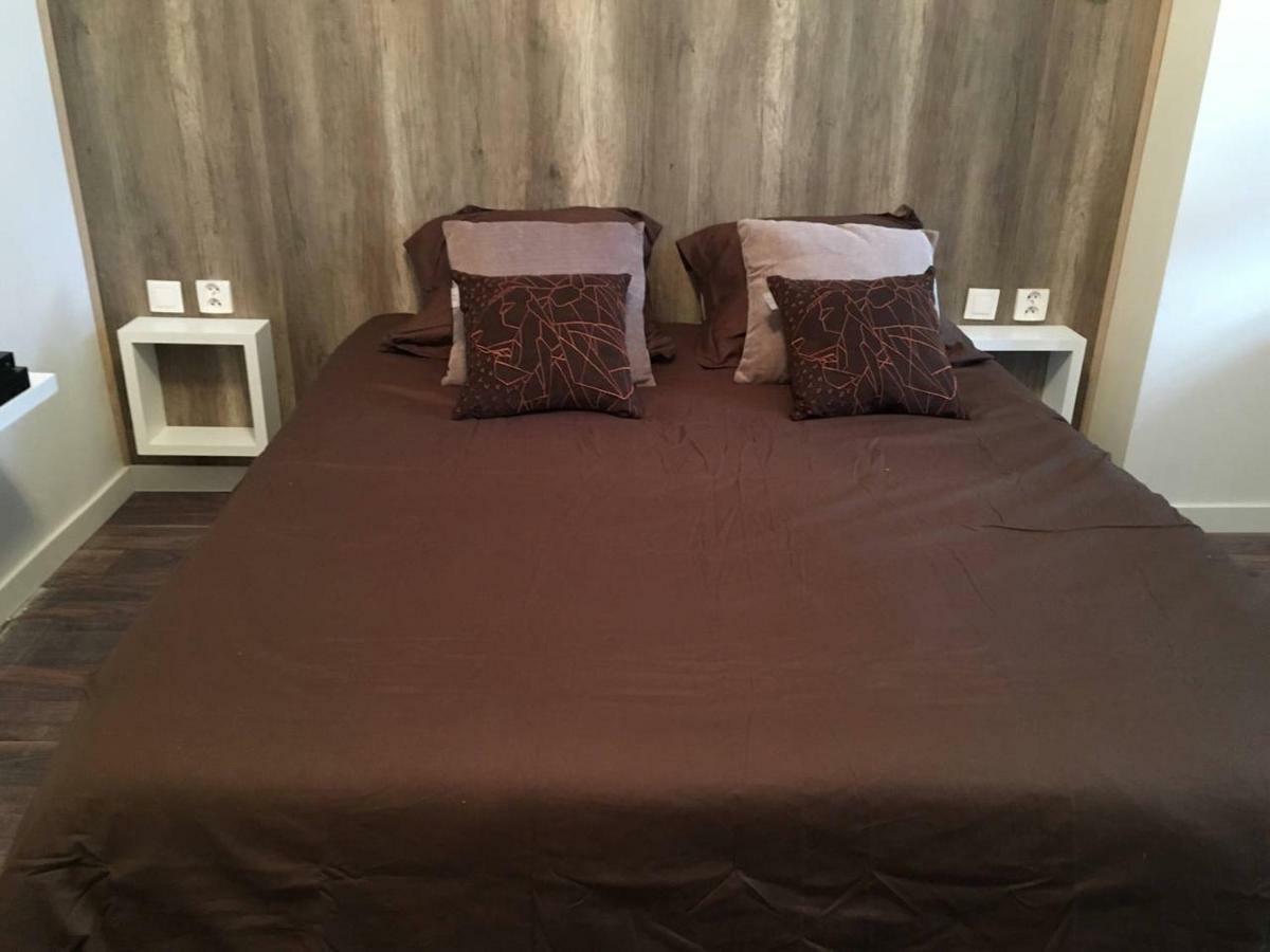 Appartement Studio Neuf Proche Tour Eiffel
