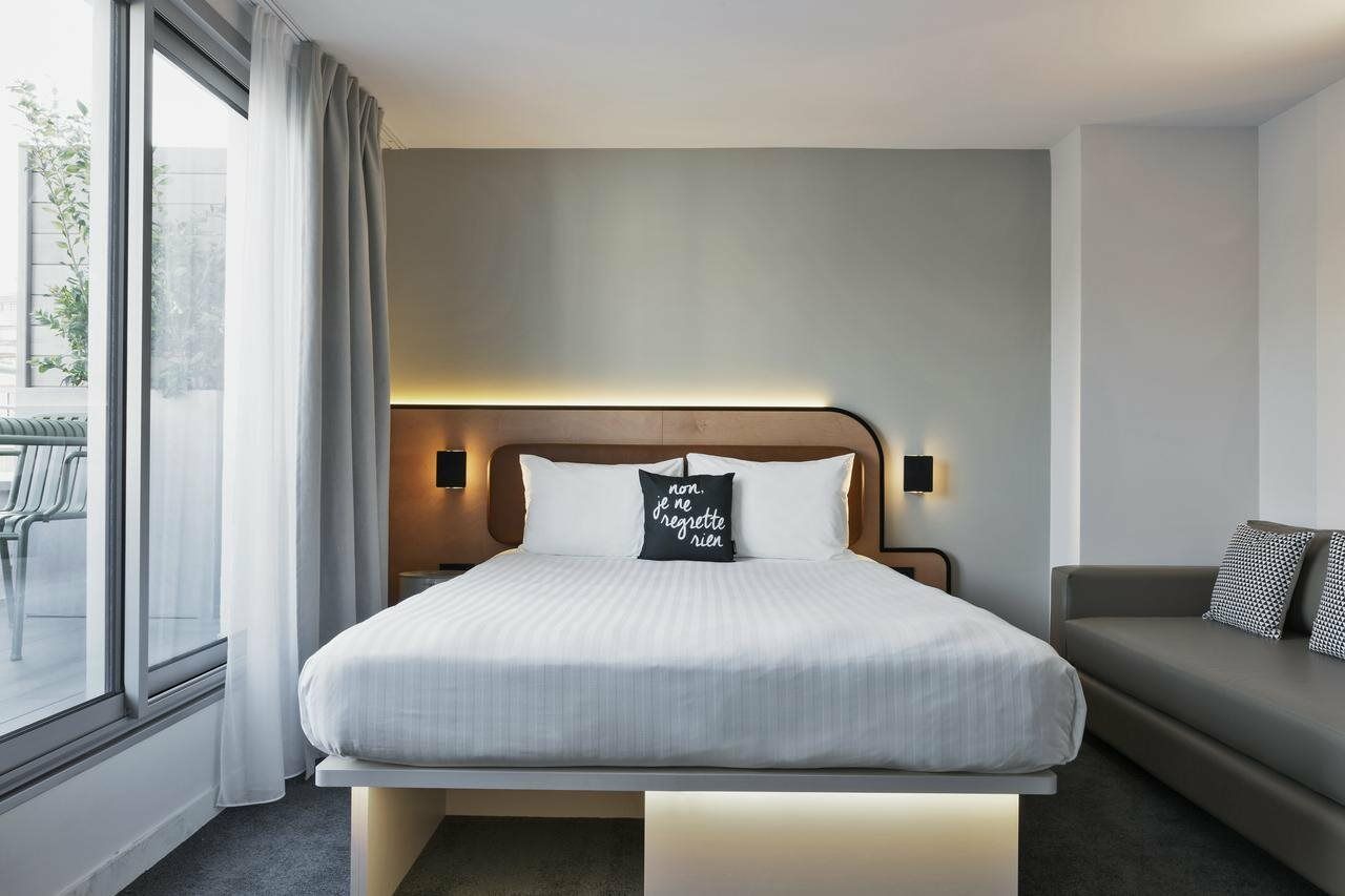 Moxy Bastille