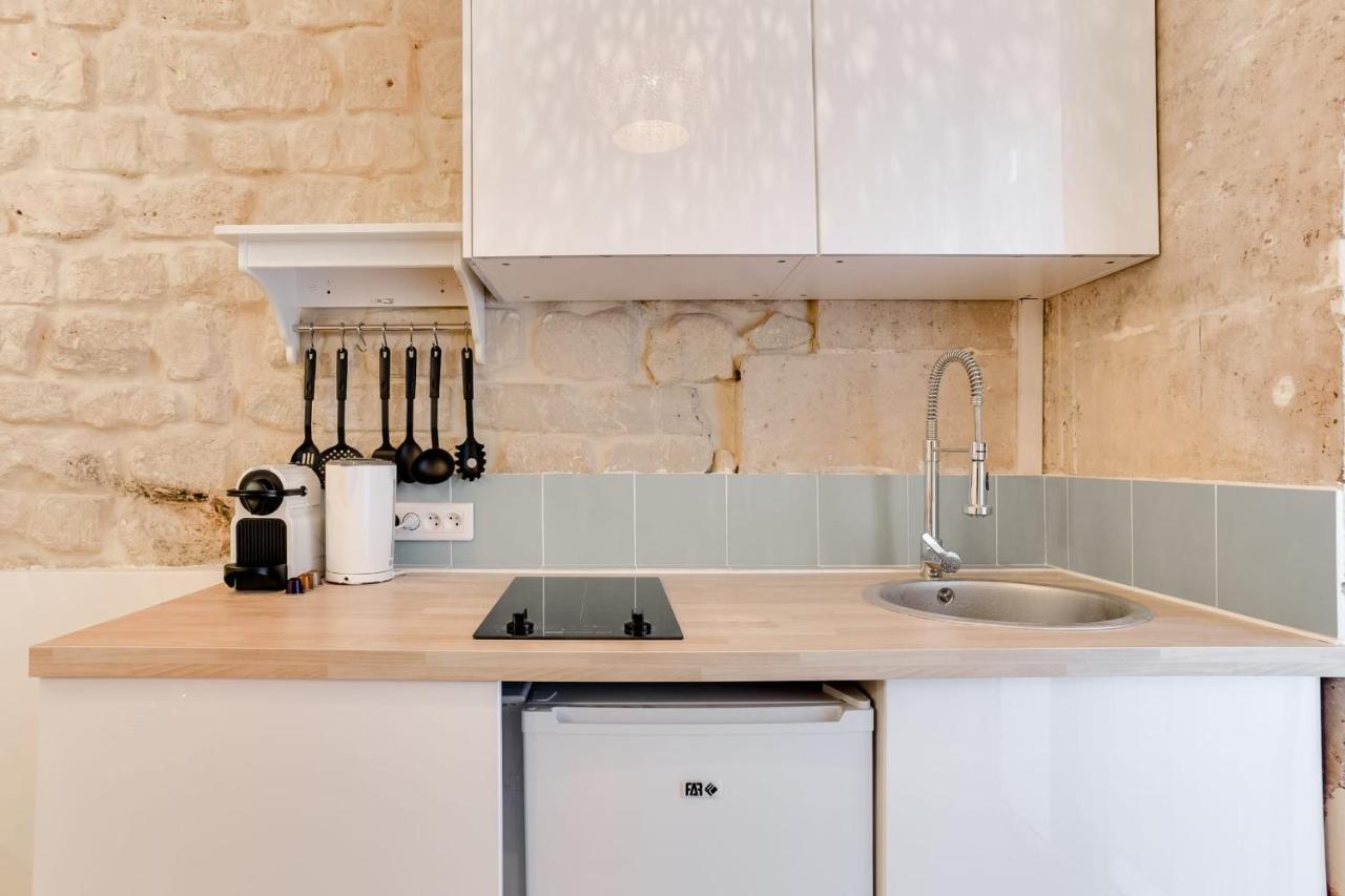 Near Le Moulin Rouge&montmartre Appartement Paris